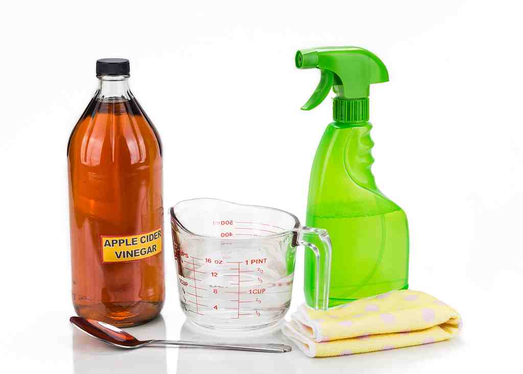 Apple-cider-vinegar-effective-natural